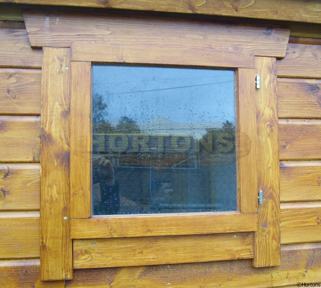 Log Cabin 600 x 600mm Standard cabin single window, single glazed