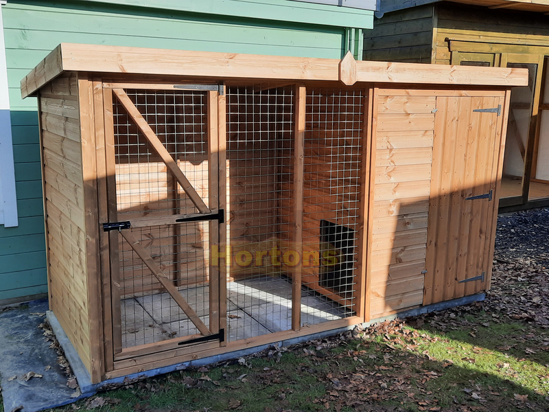 Log Cabin 12' x 4' Kennel & Run