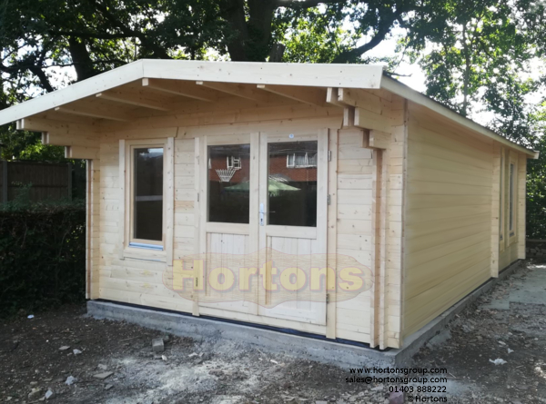 Log Cabin Maldon 60mm  4.0 x 8.0m -