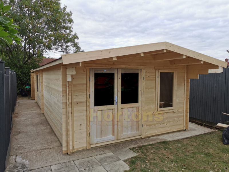 Log Cabin Alfred 60 + 60mm  4.0 x 9.0m  Twinskin